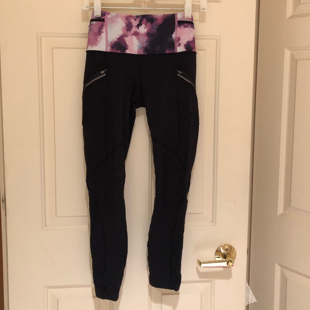 Lululemon Black Leggings With Pockets - Size 4